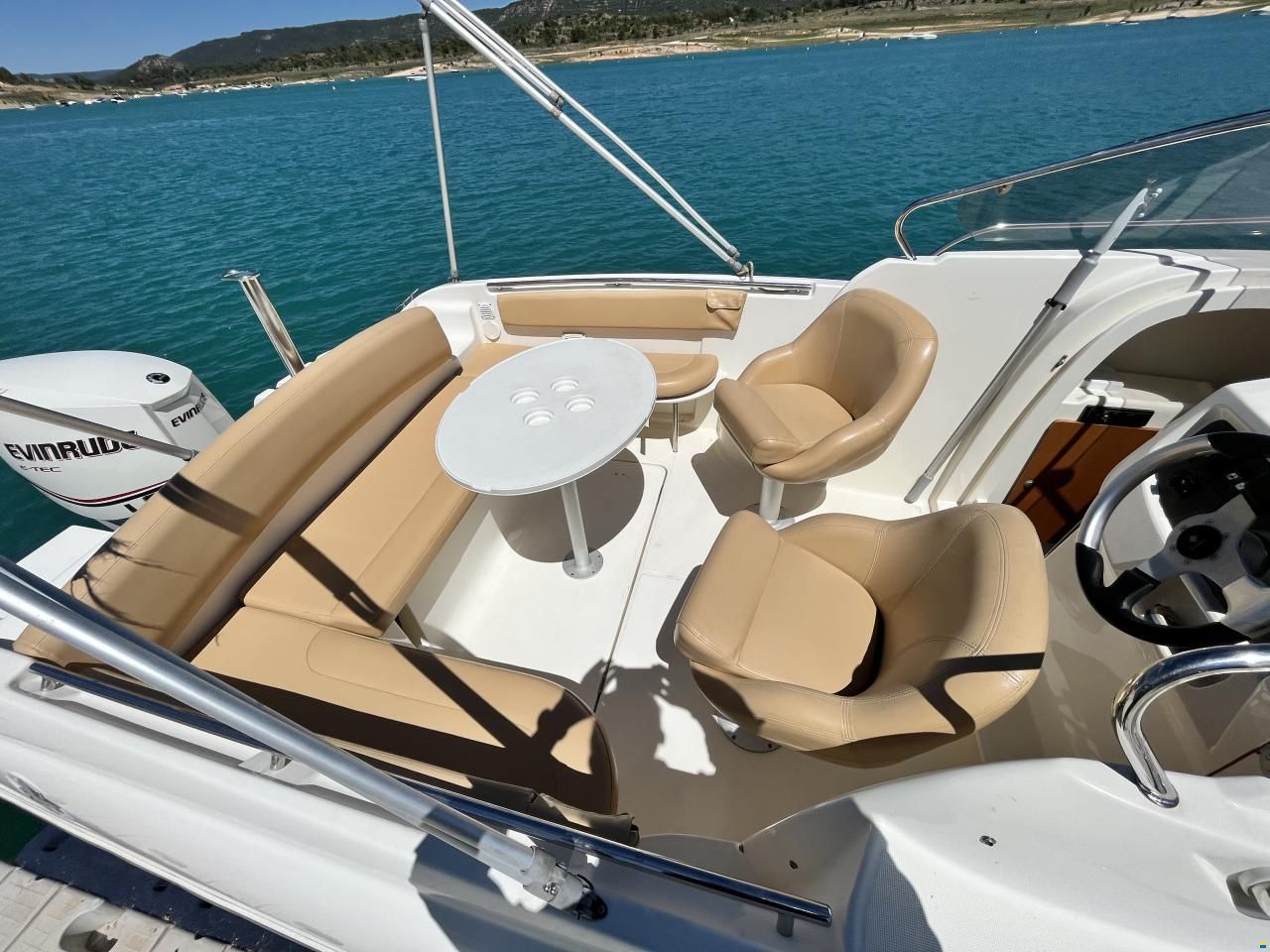 Jeanneau Cap Camarat 715 WA