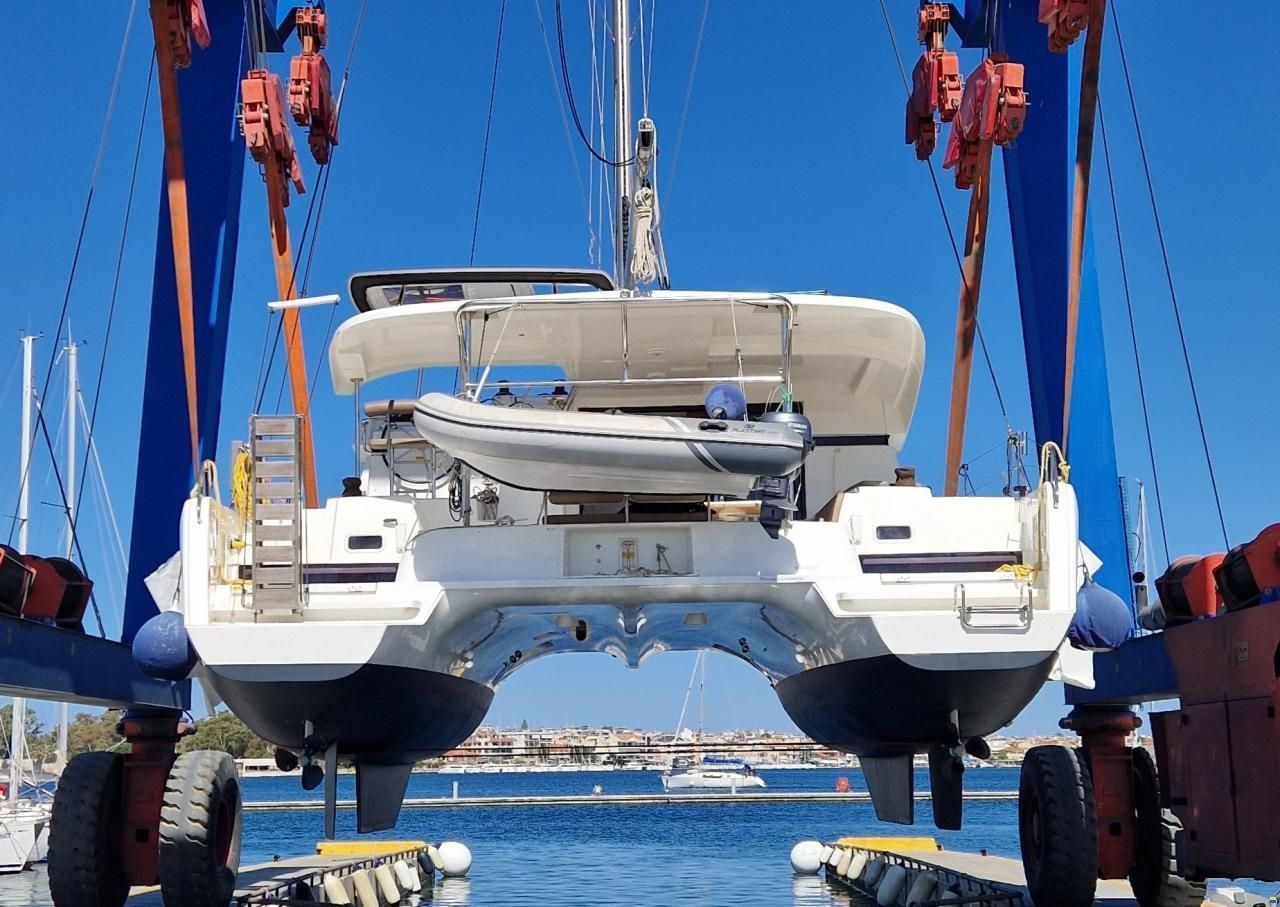 Lagoon 42