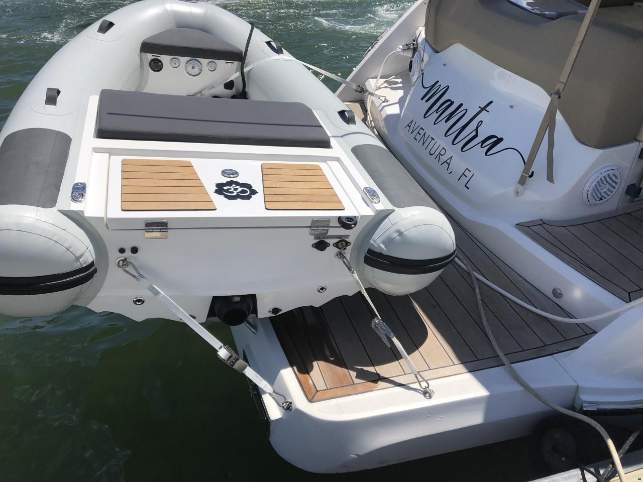 Axa Marine jetTENDER