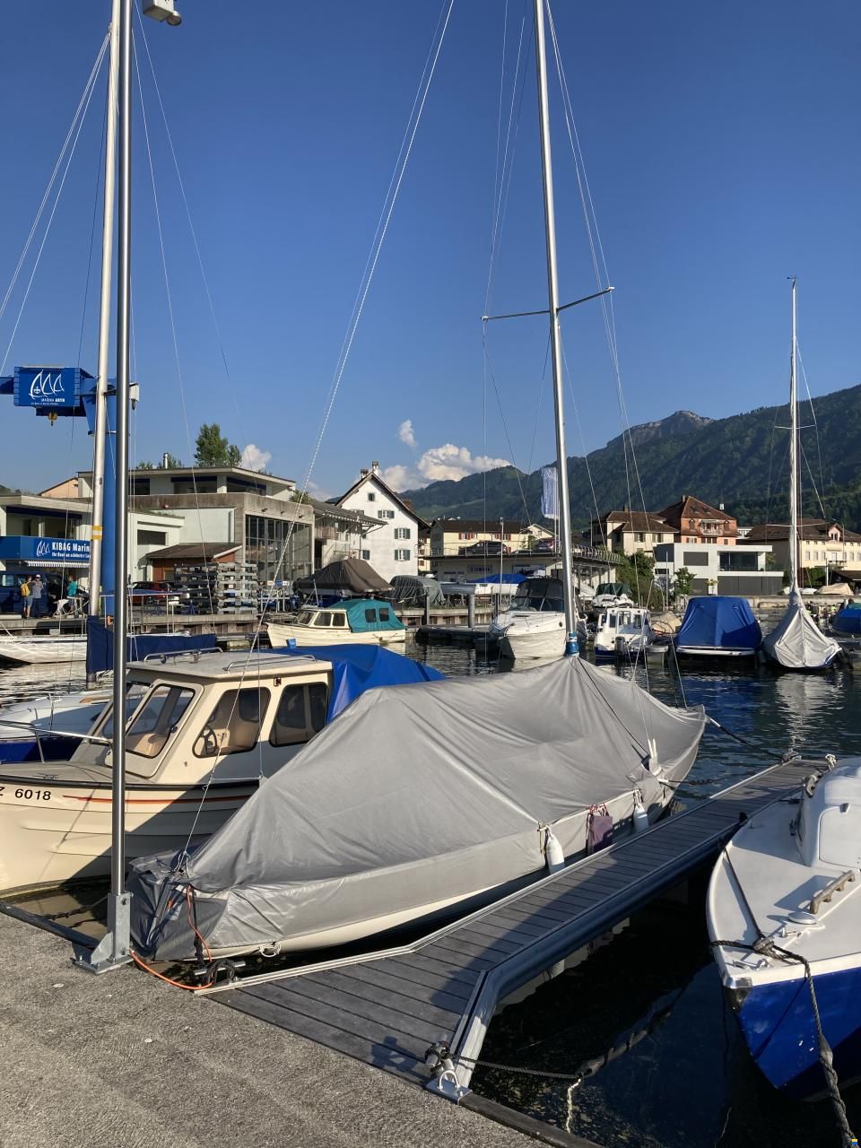 Artekno H-Boot_/)__SUI 429