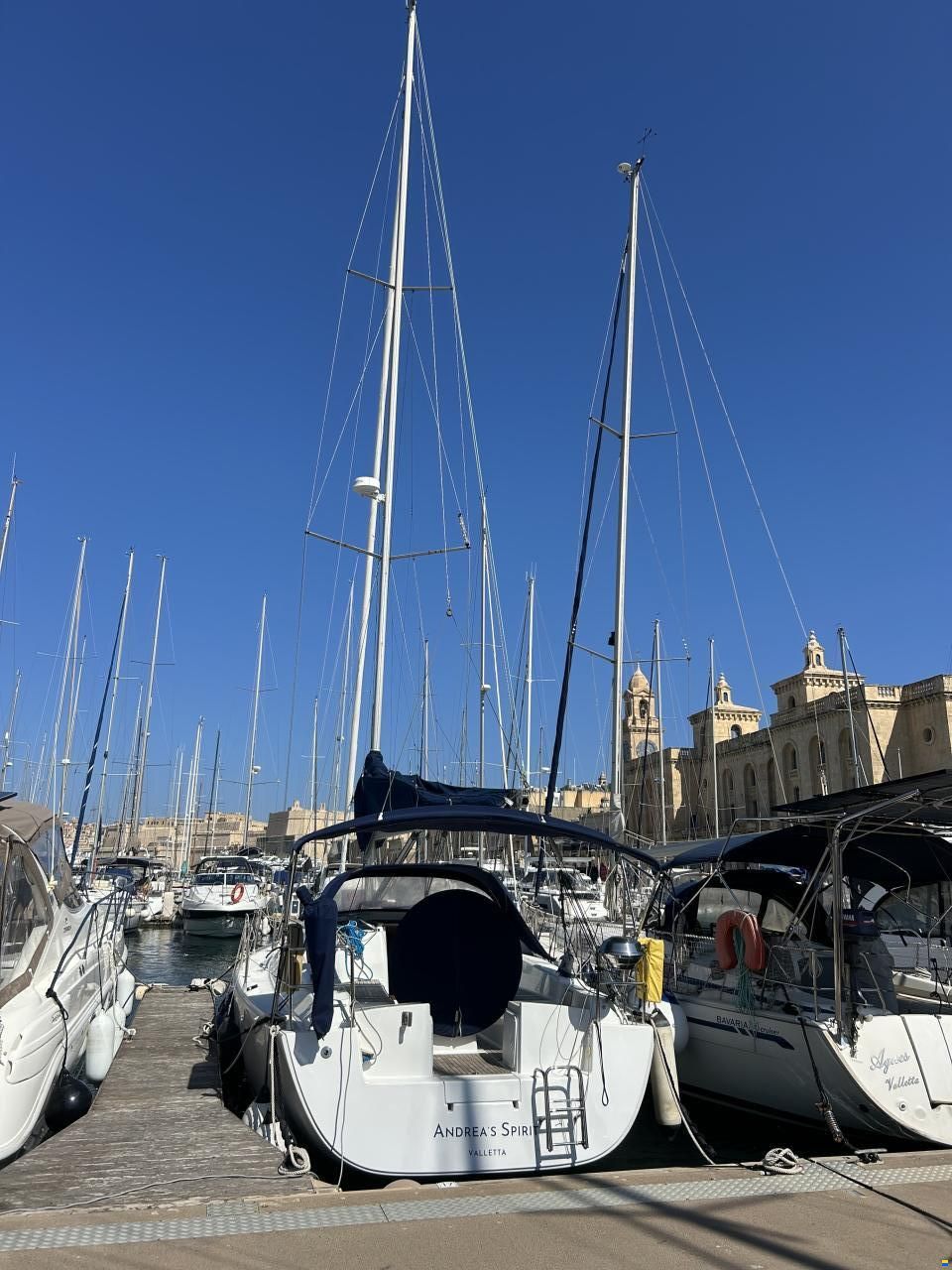 Hanse 370
