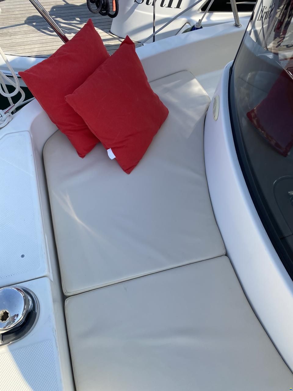 Quicksilver Capture 675 Pilothouse