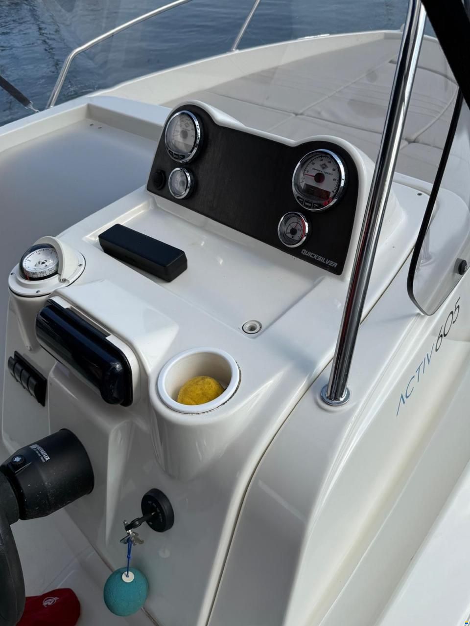 Quicksilver 605 Sundeck/150hp