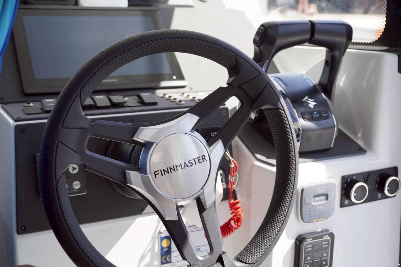 Finnmaster Pilot 8