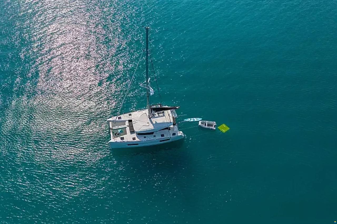 Lagoon 40
