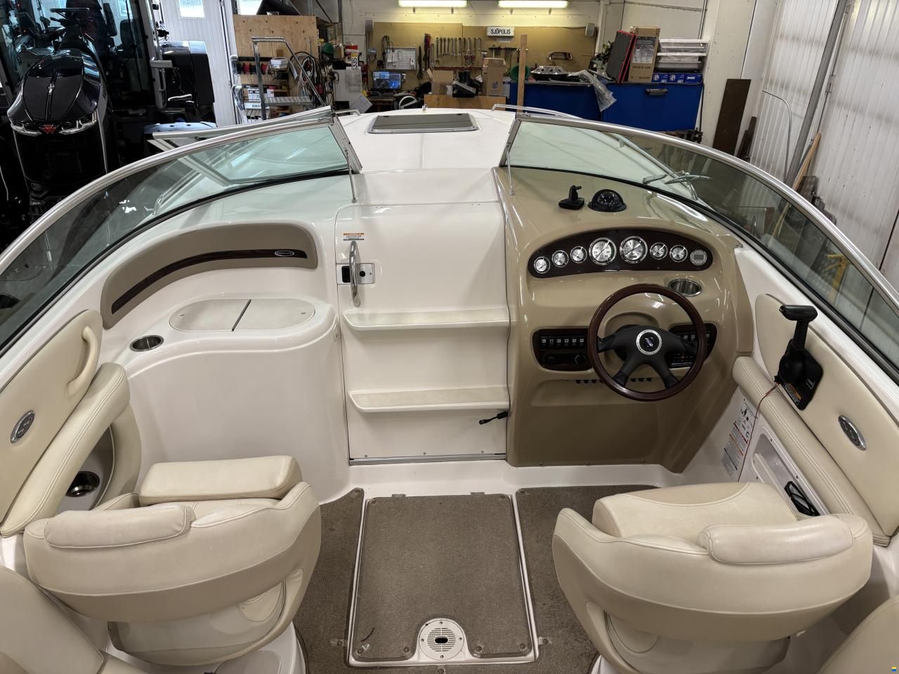 Chaparral 265