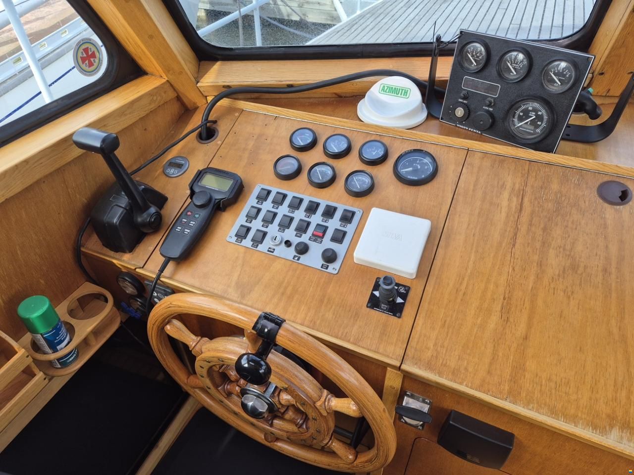 Bahama 35