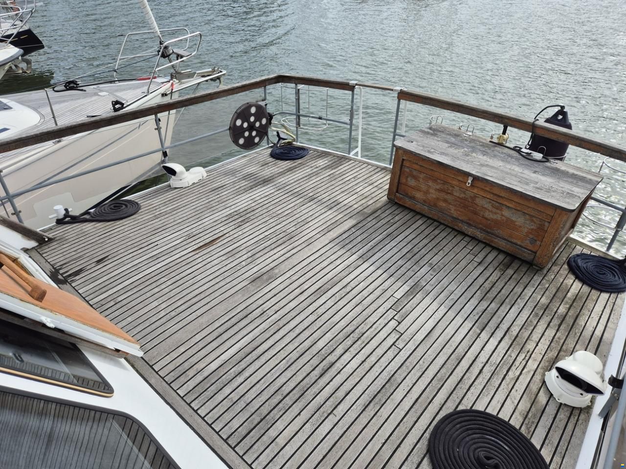 Bahama 35