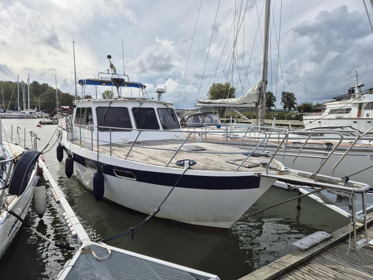 Bahama 35