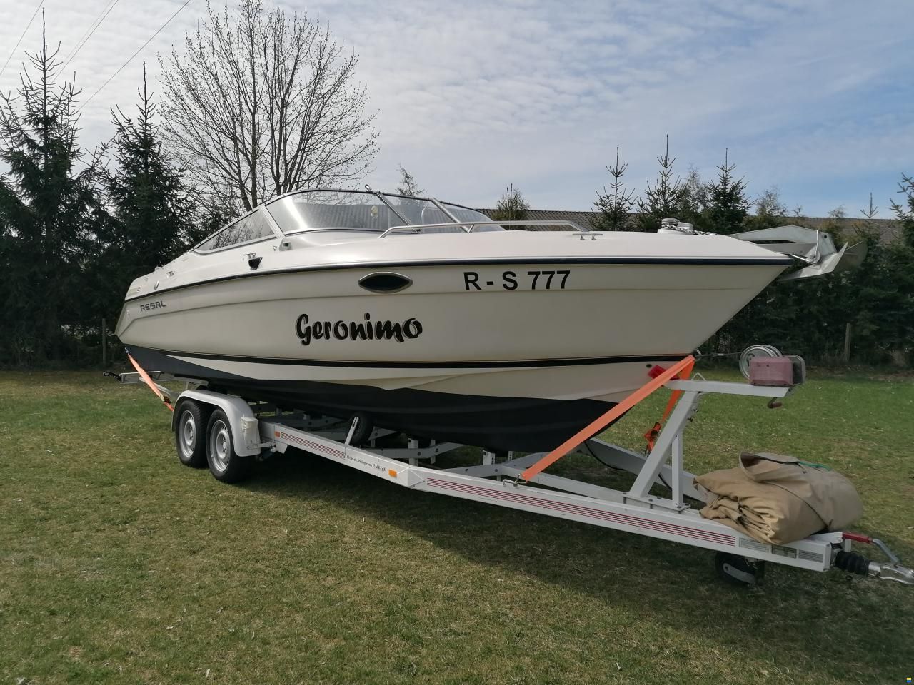 Regal Ventura 6.8