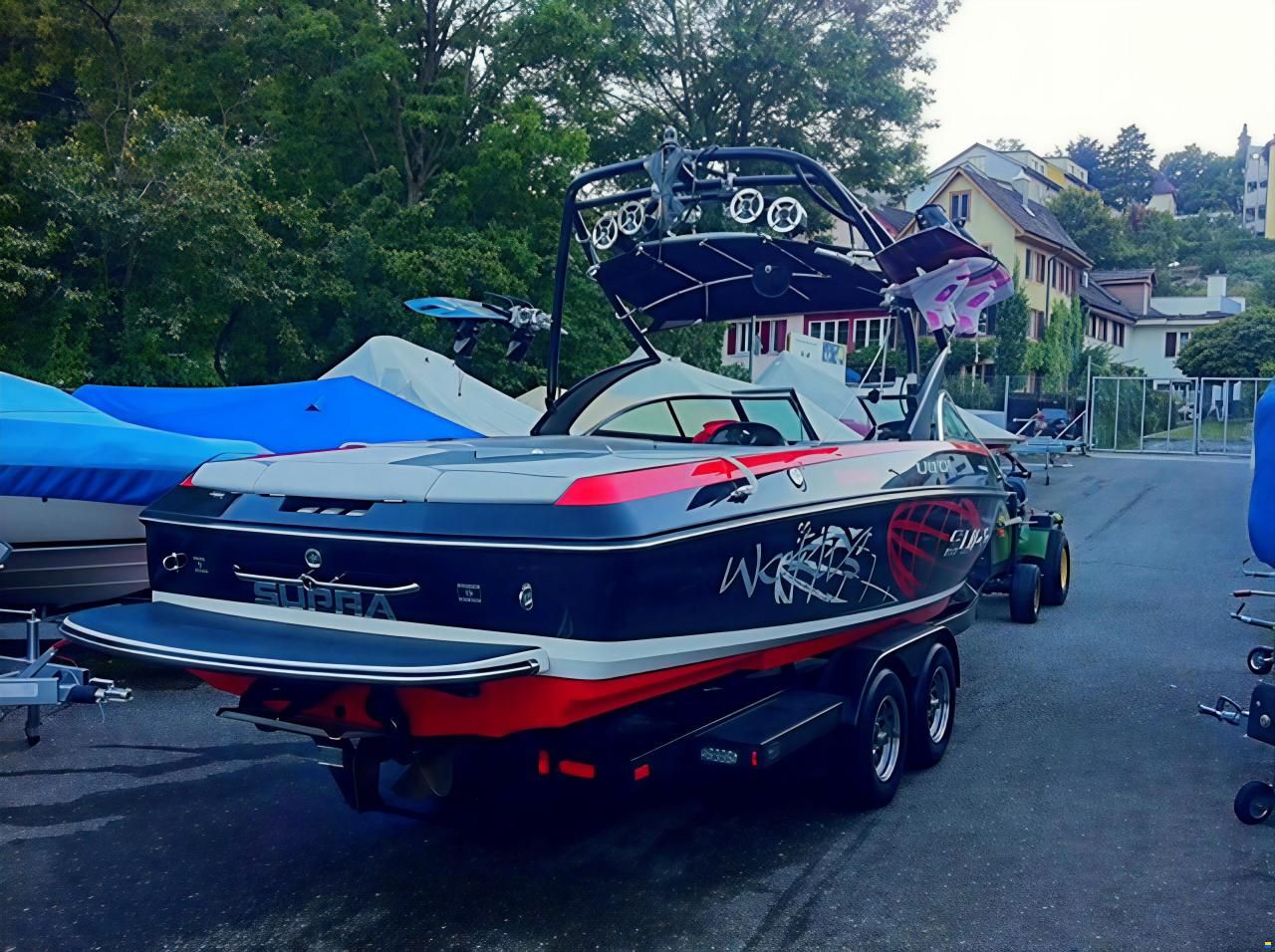 Supra Launch 242 V Worlds Edition