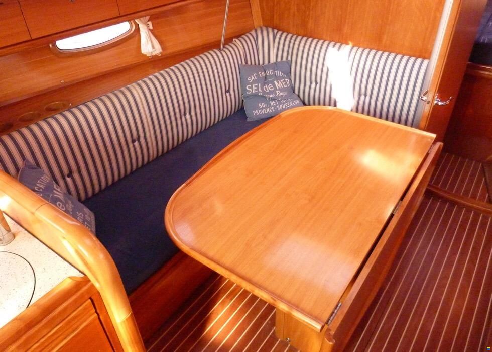 Bavaria 33 Cruiser