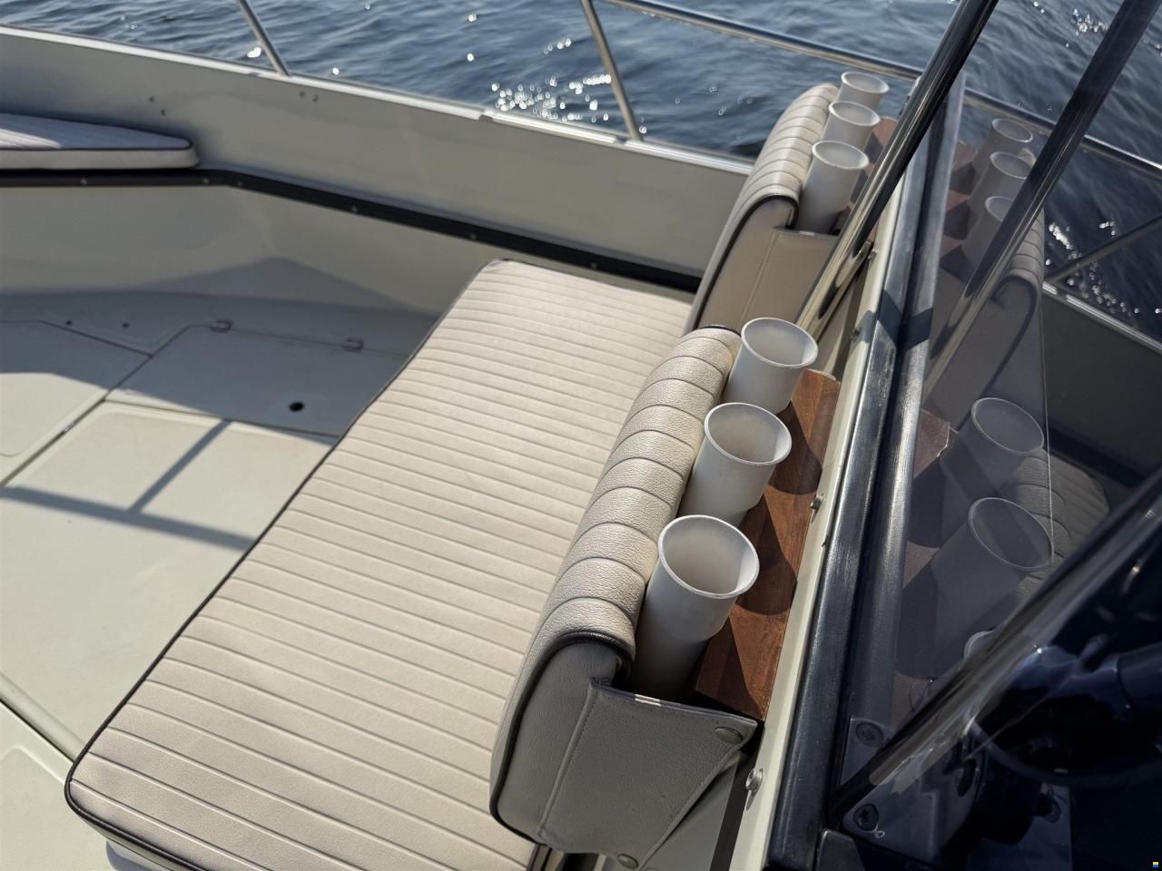 Boston Whaler OUTRAGE 25