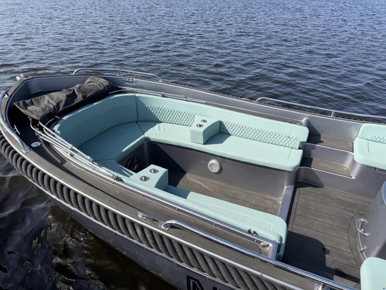 Seafury 800