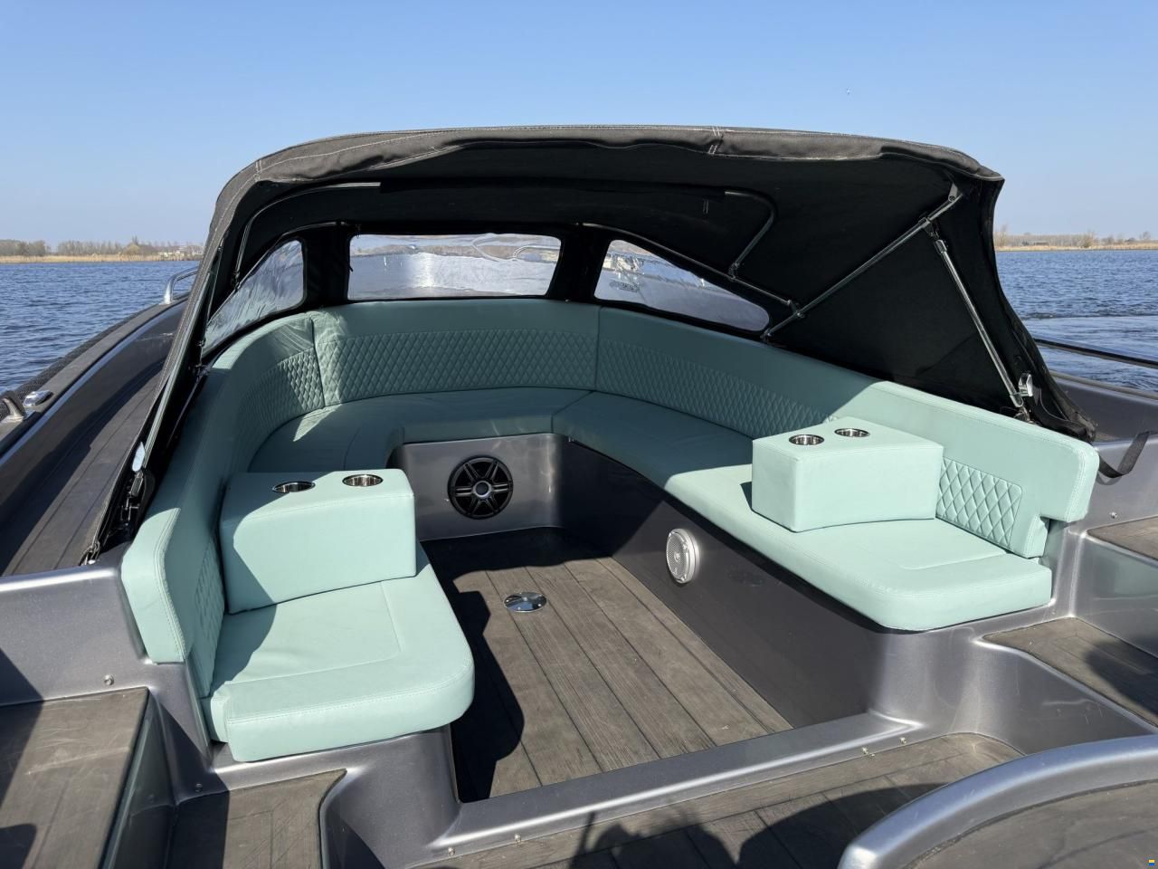 Seafury 800
