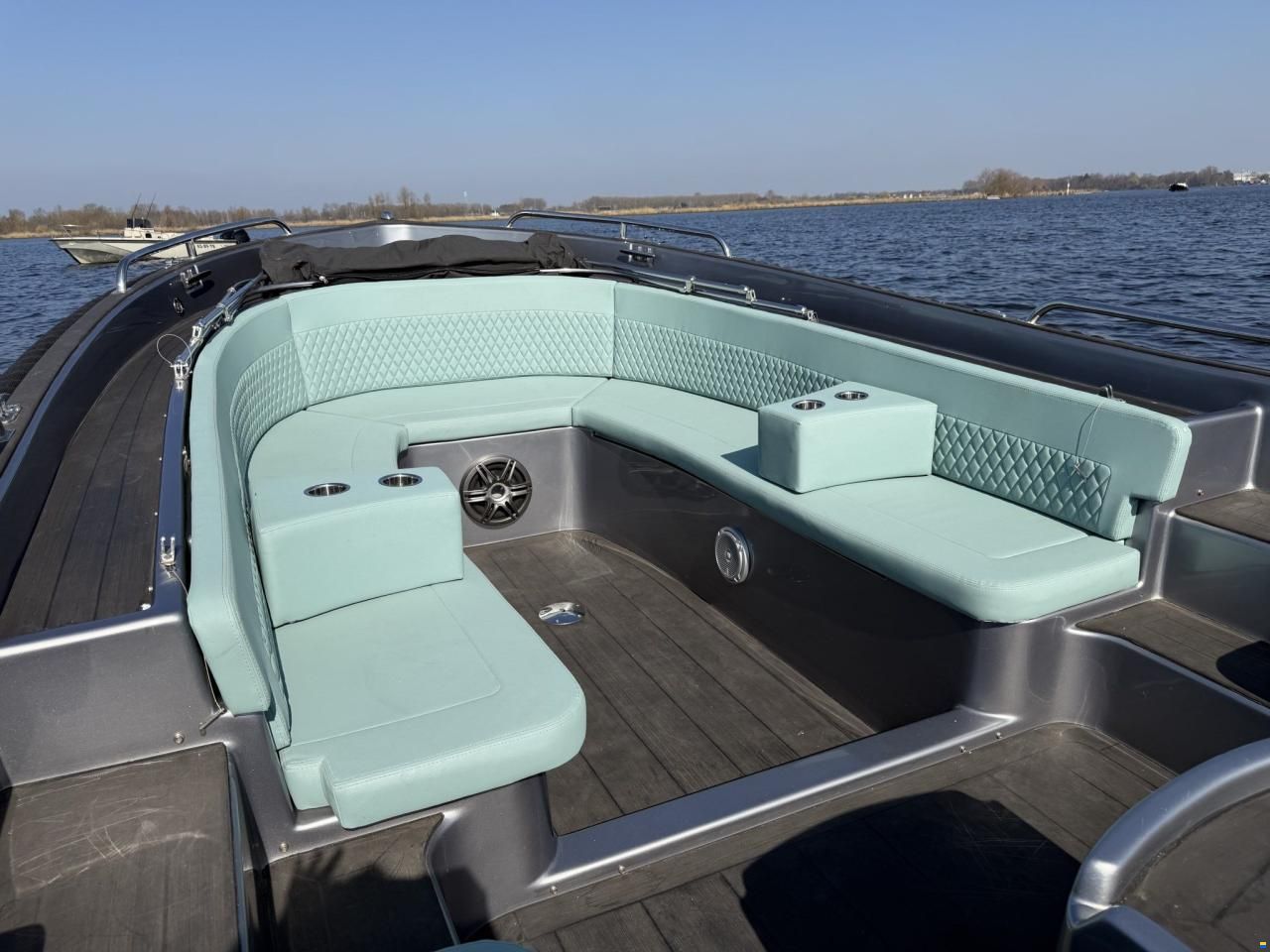 Seafury 800