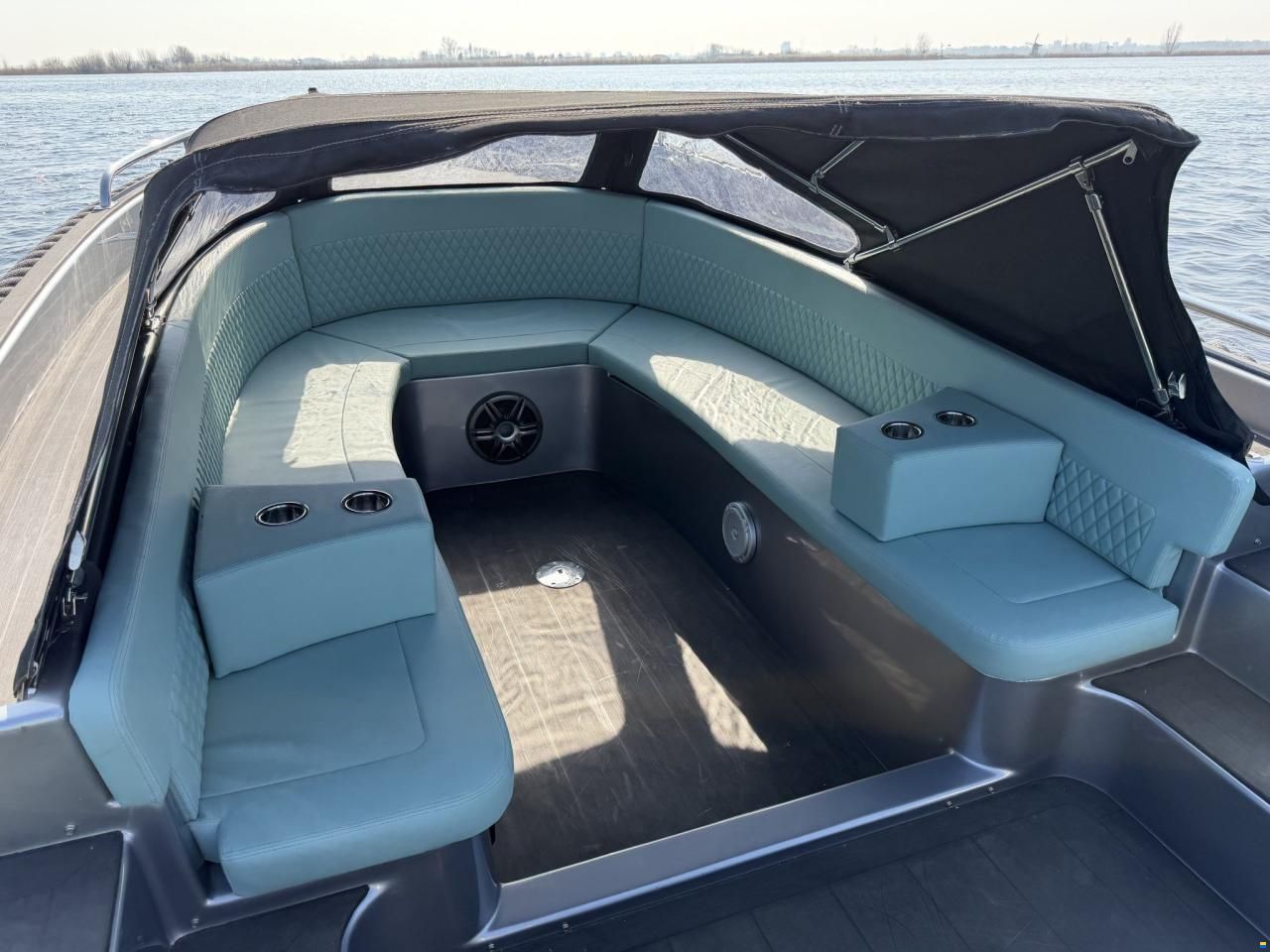 Seafury 800
