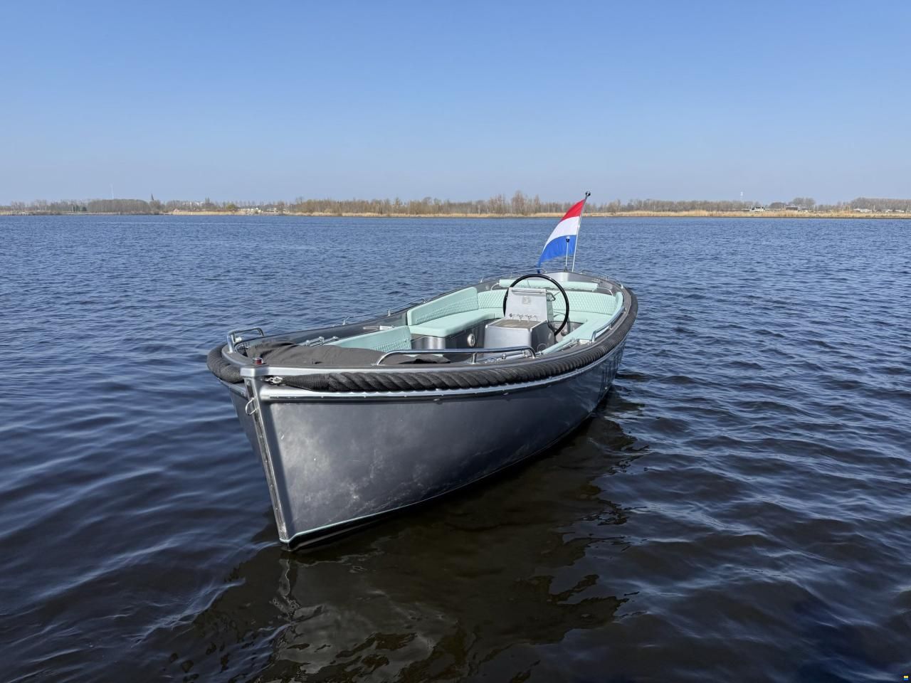 Seafury 800