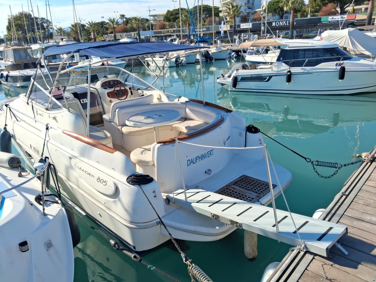 Jeanneau Leader 805