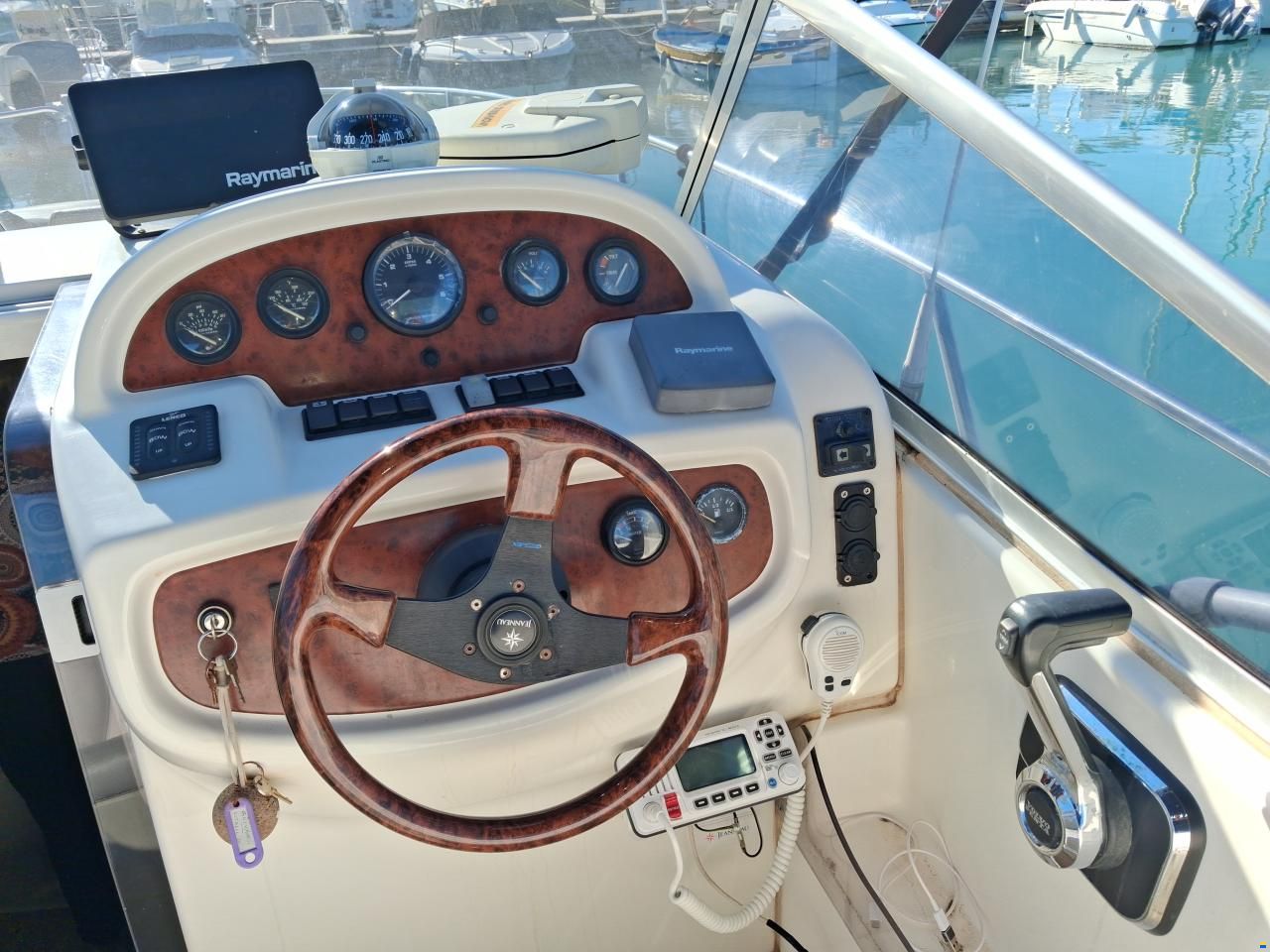 Jeanneau Leader 805
