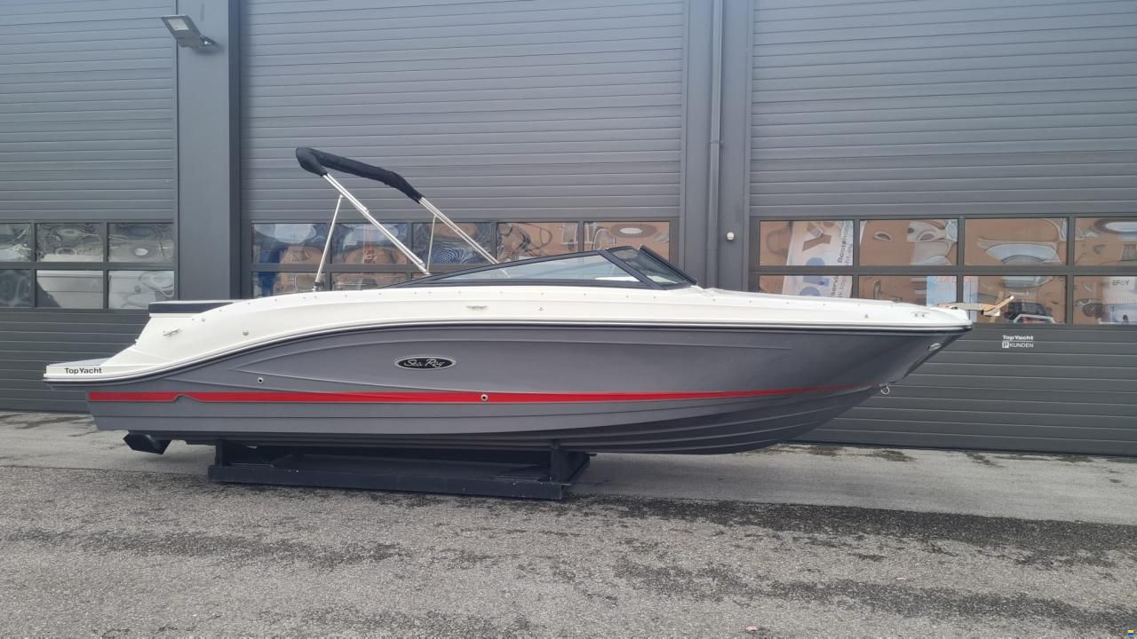 Sea Ray SPX 230 Ltd. Edition