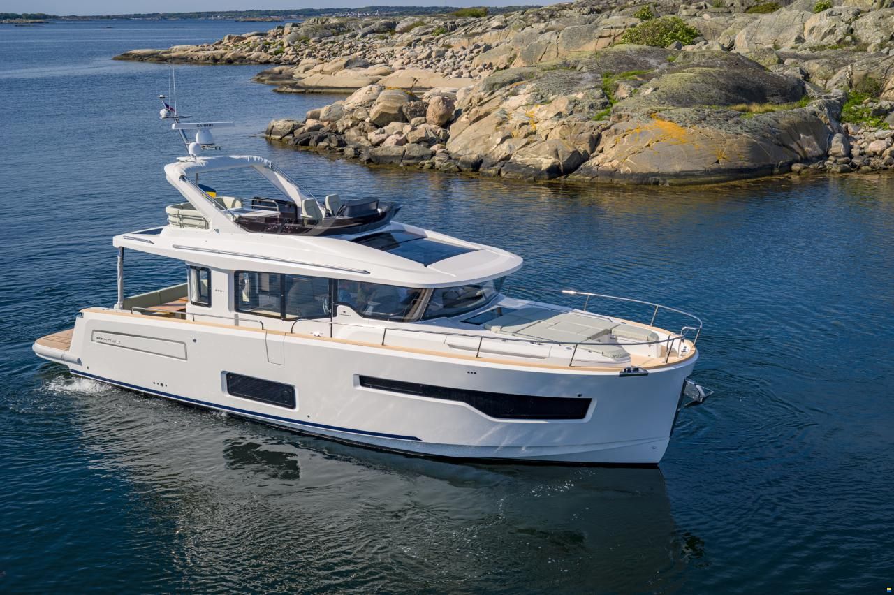 Nimbus 495 Flybridge