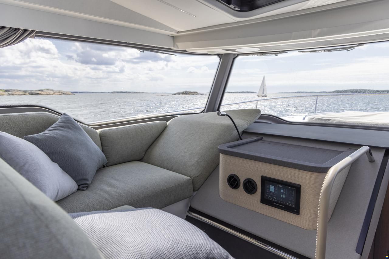 Nimbus 495 Flybridge