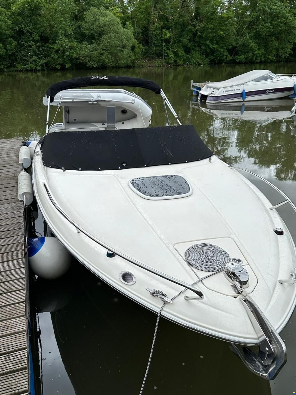 Sea Ray 240 SSE