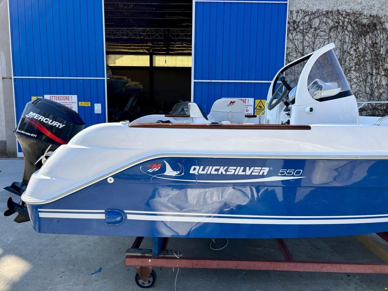 Quicksilver 550 Commander