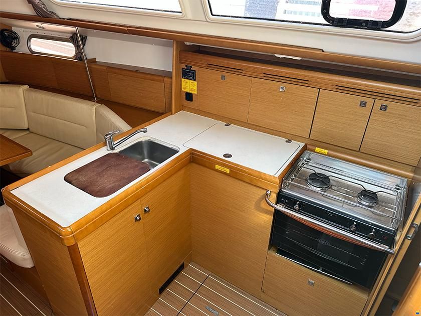 Jeanneau Sun Odyssey 36i