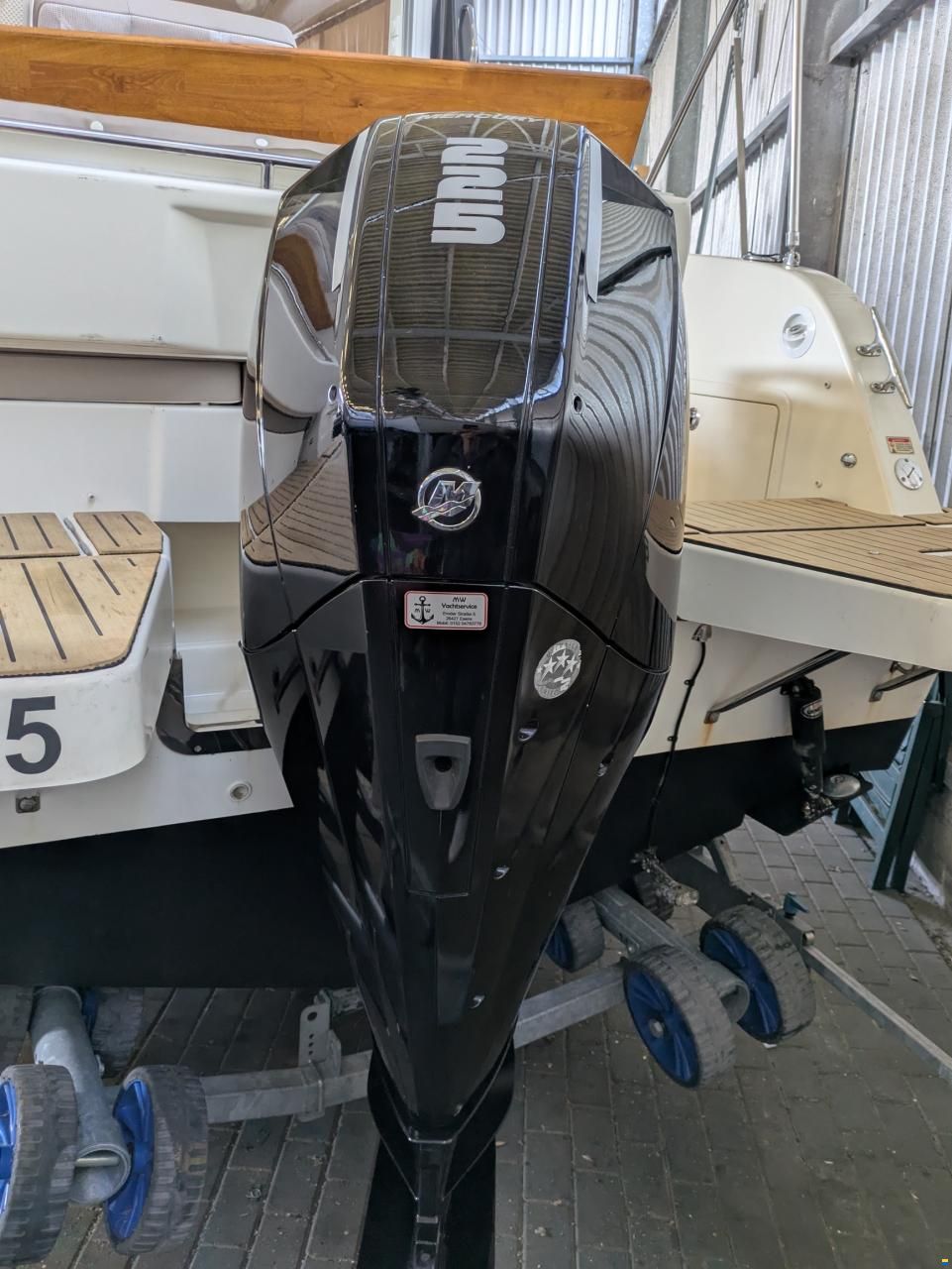 Quicksilver Activ 755 Weekend