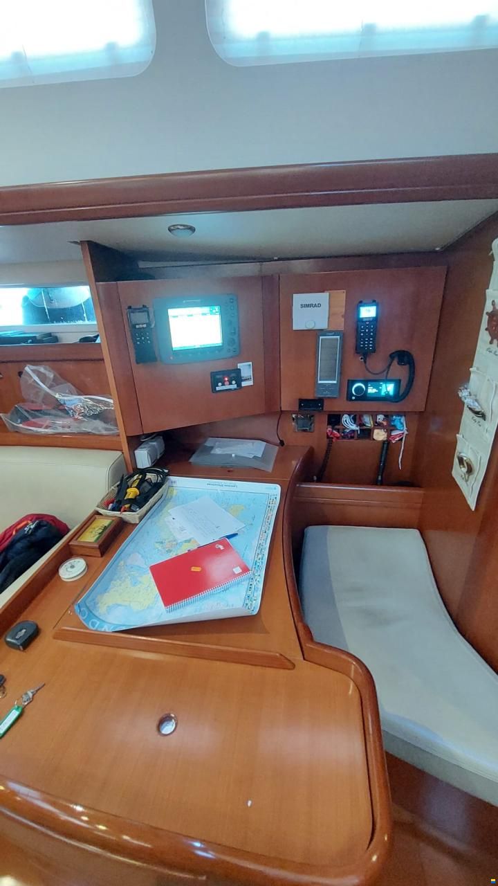 Beneteau 57