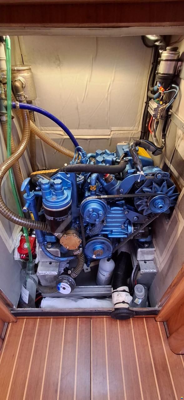 Alubat Ovni 30