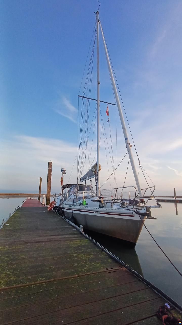 Alubat Ovni 30
