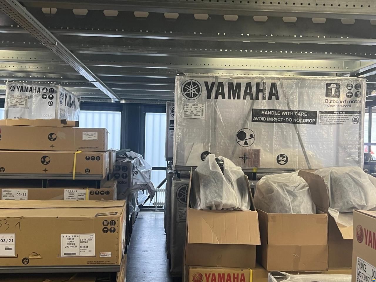 Yamaha F300NCB