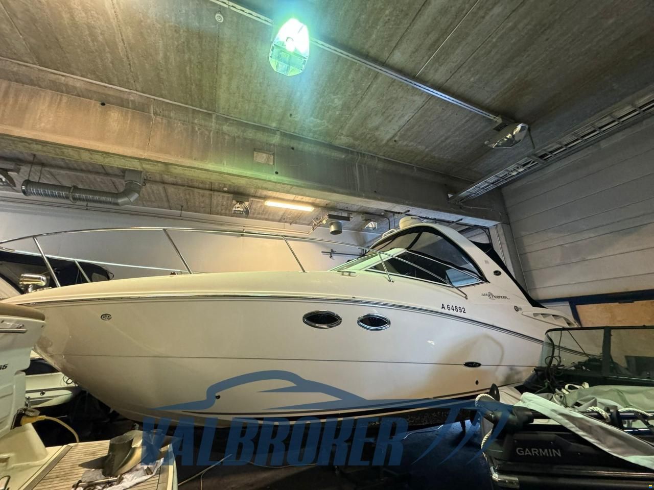 Sea Ray 325 Sundancer