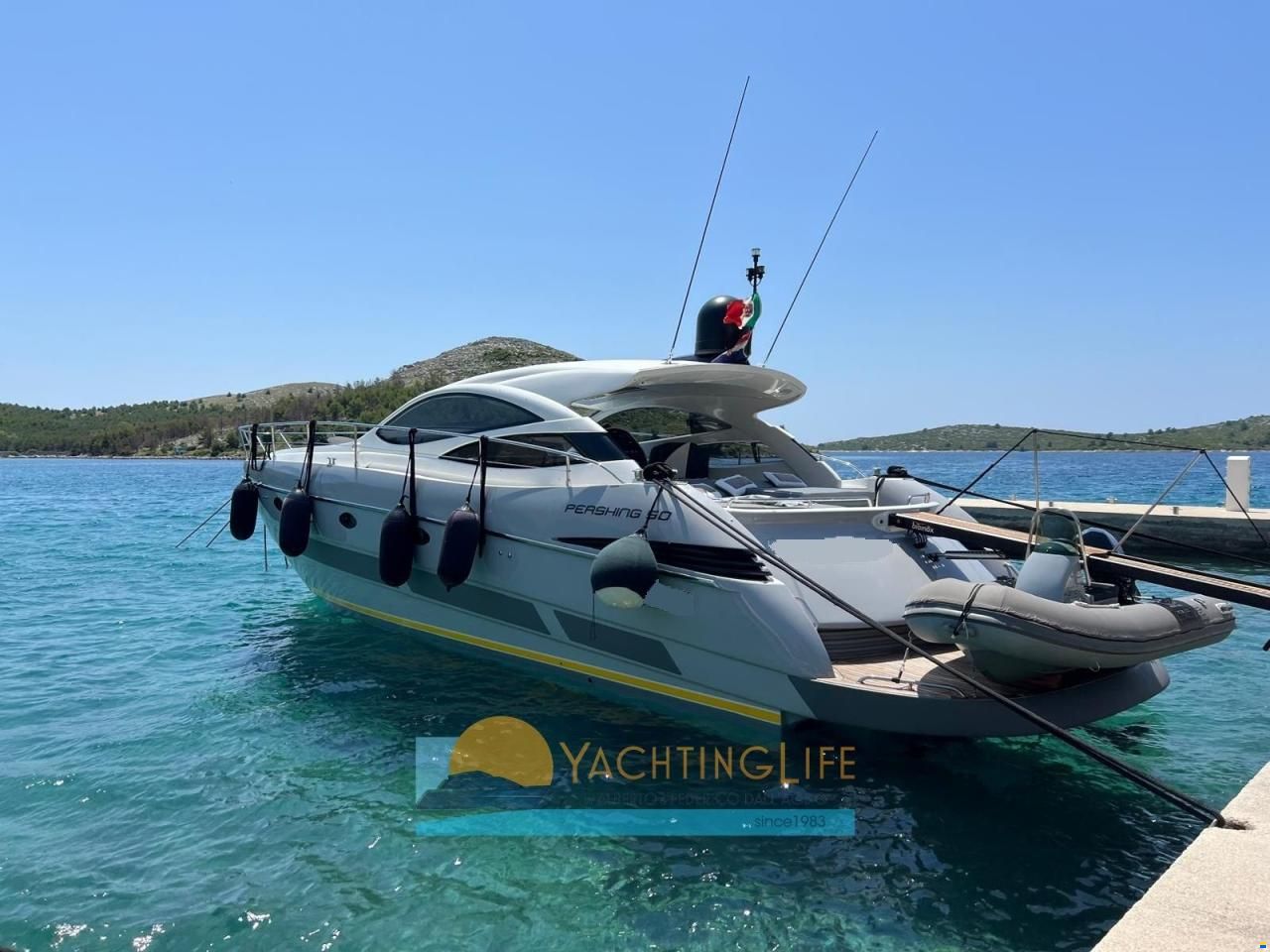Pershing 50'
