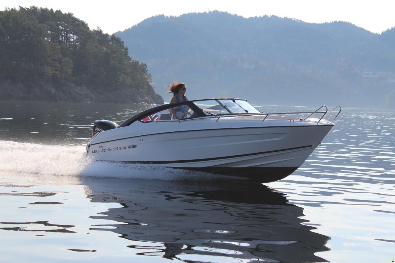 Askeladden C65 Bowrider
