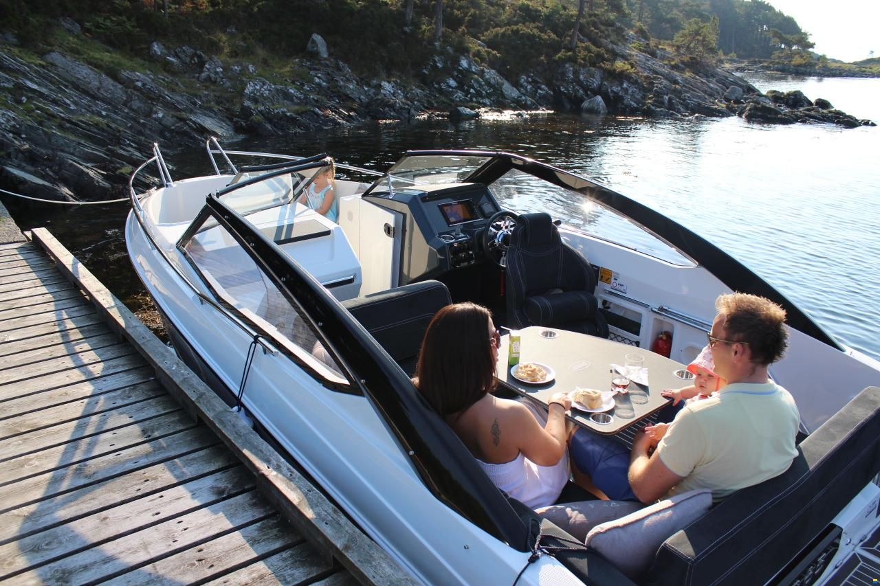 Askeladden C65 Bowrider