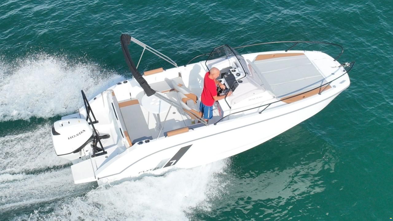 Beneteau Flyer 7 SUNdeck