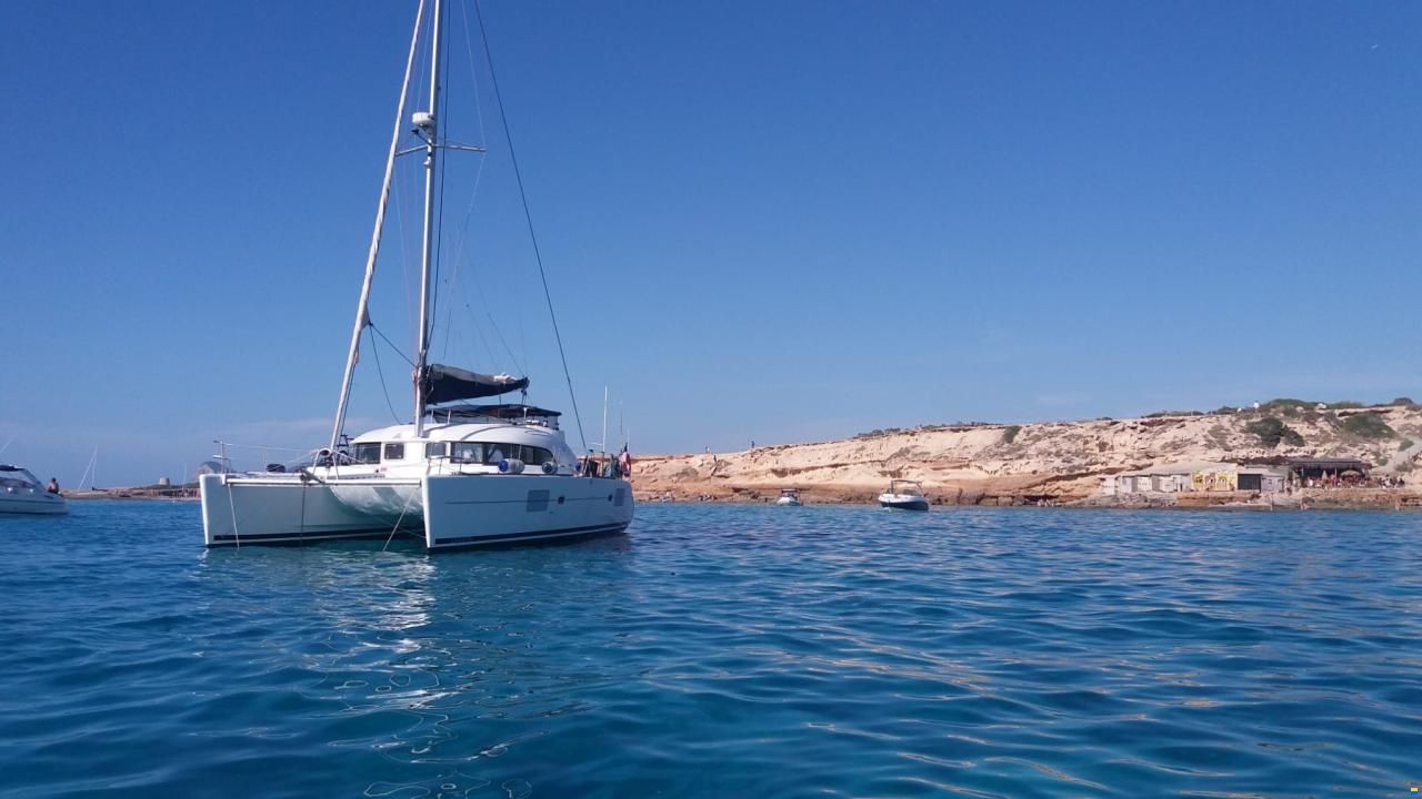 Lagoon 380 S2