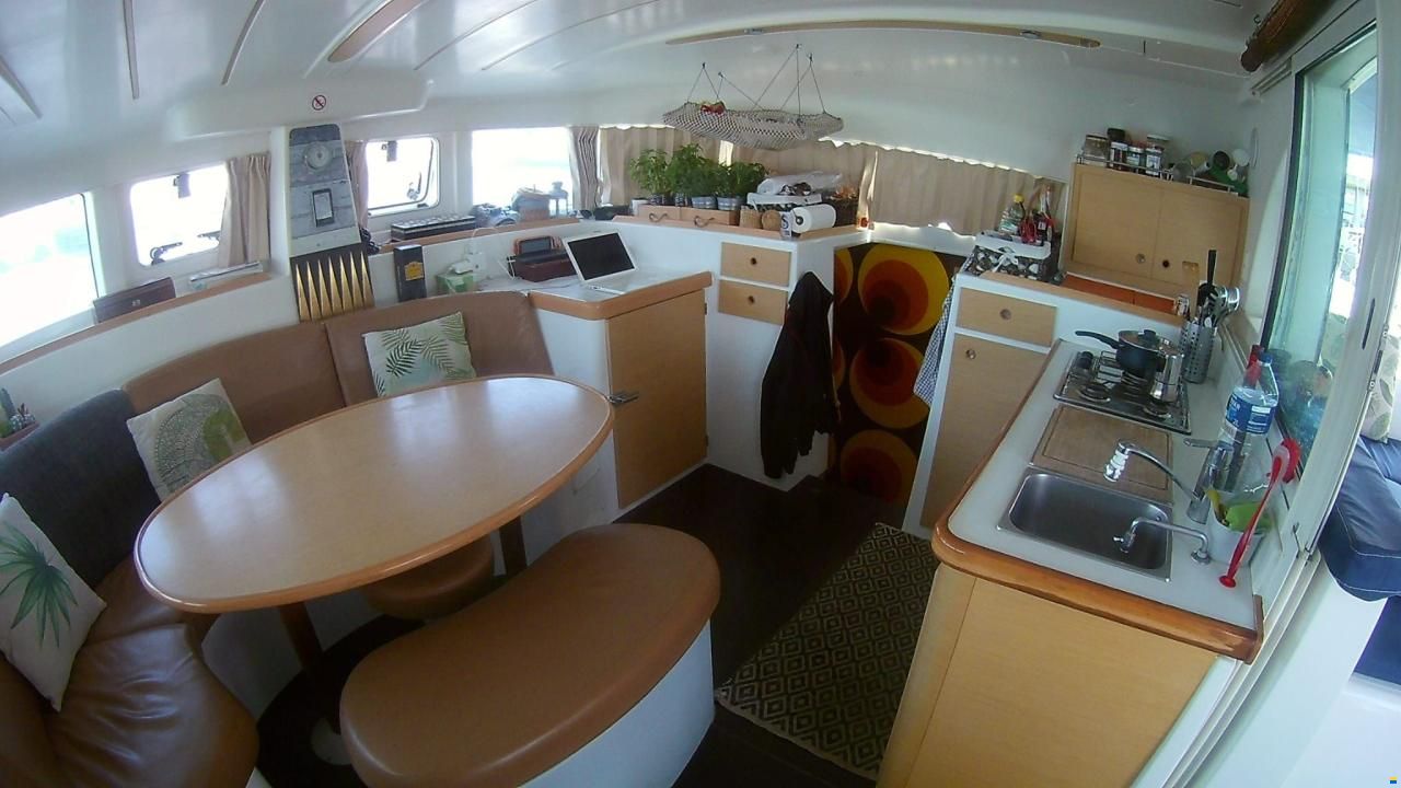 Lagoon 380 S2