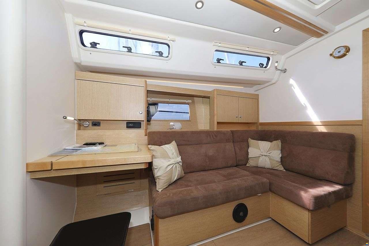 Hanse 455