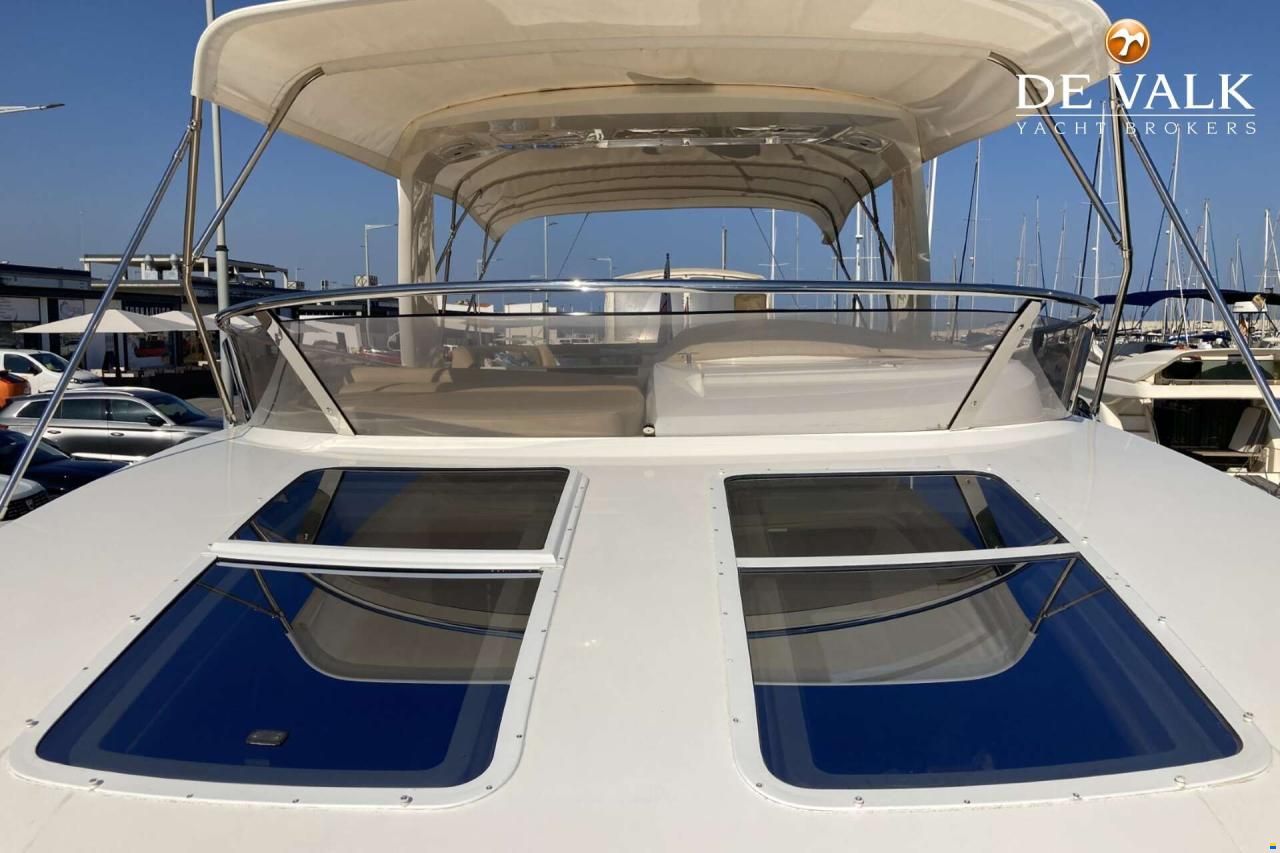 Sealine T60