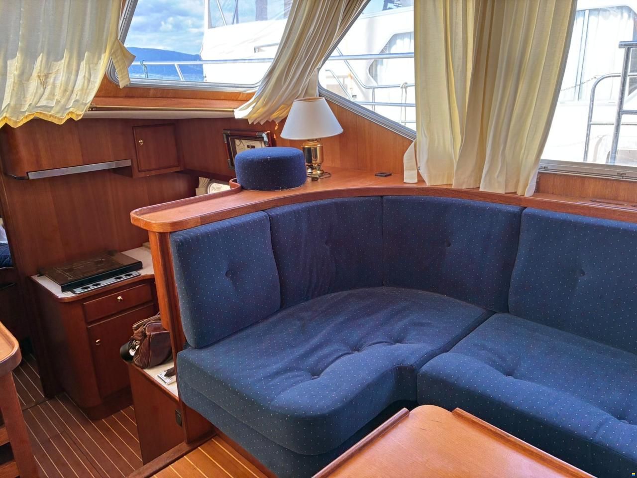 Noblesse Yachts Noblesse 38
