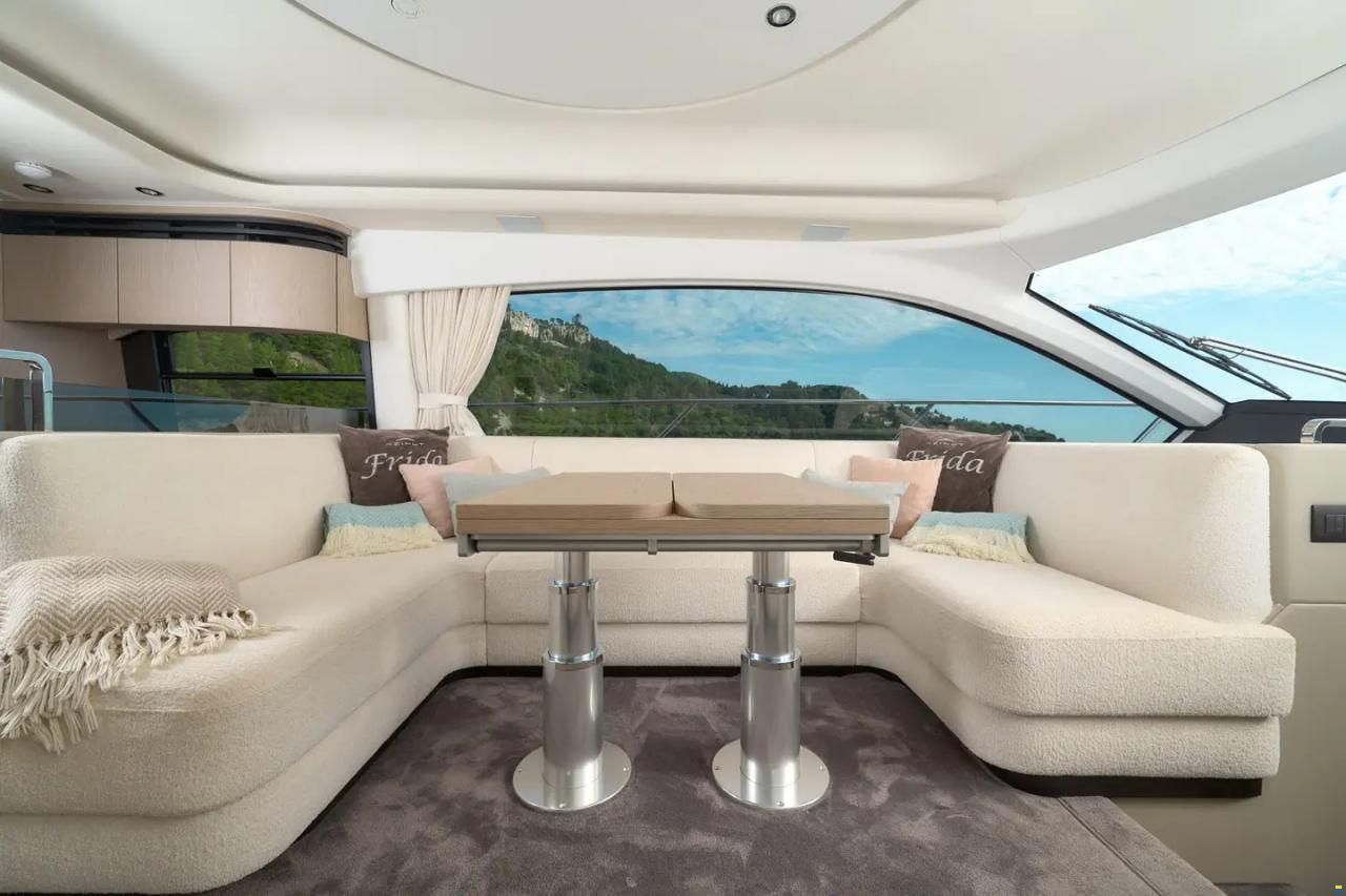 Azimut Fly 53