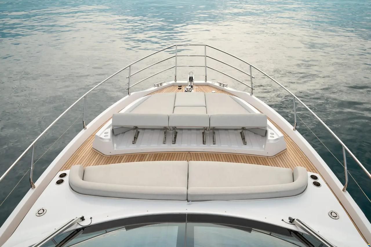 Azimut Fly 53