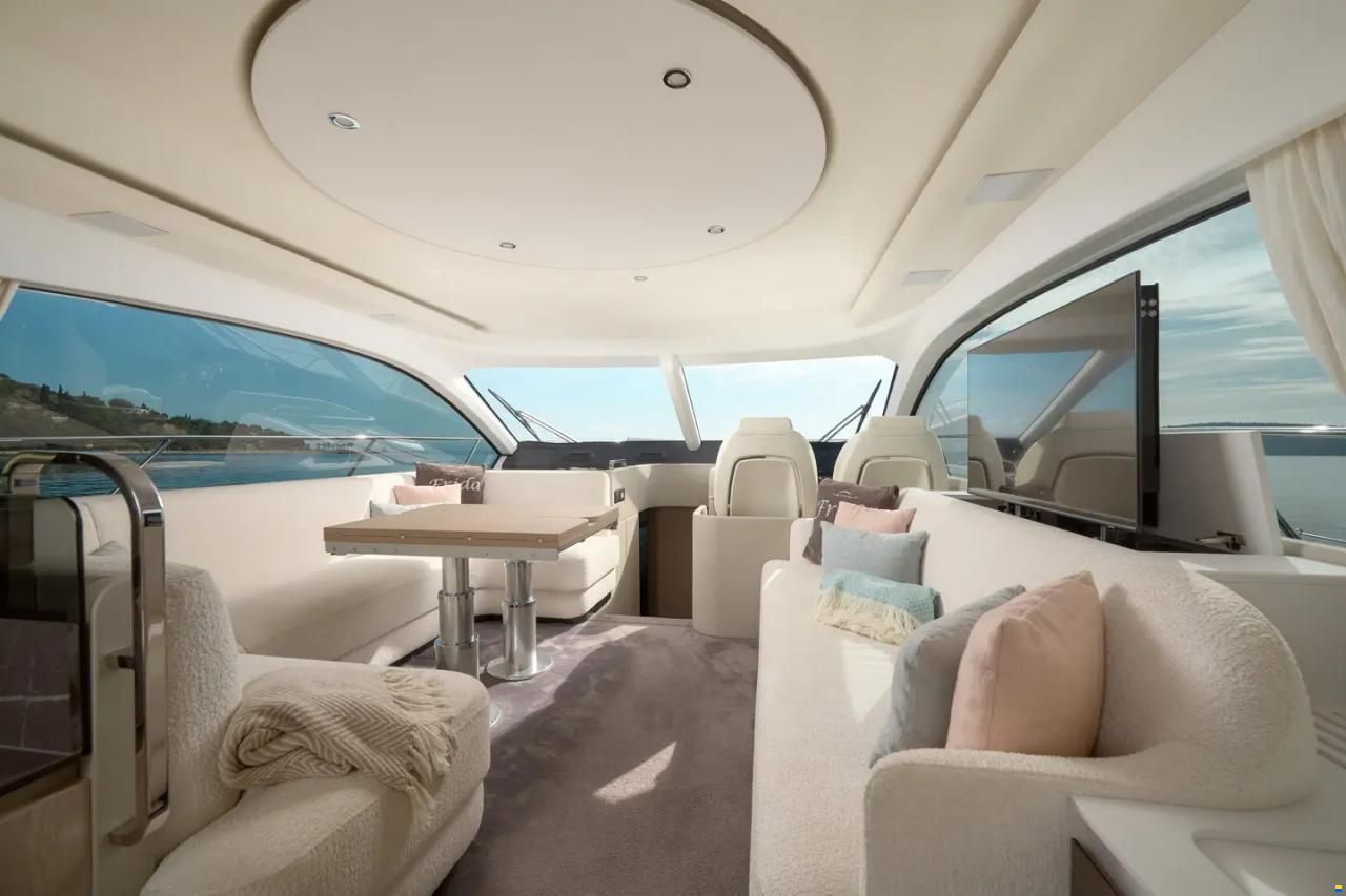 Azimut Fly 53