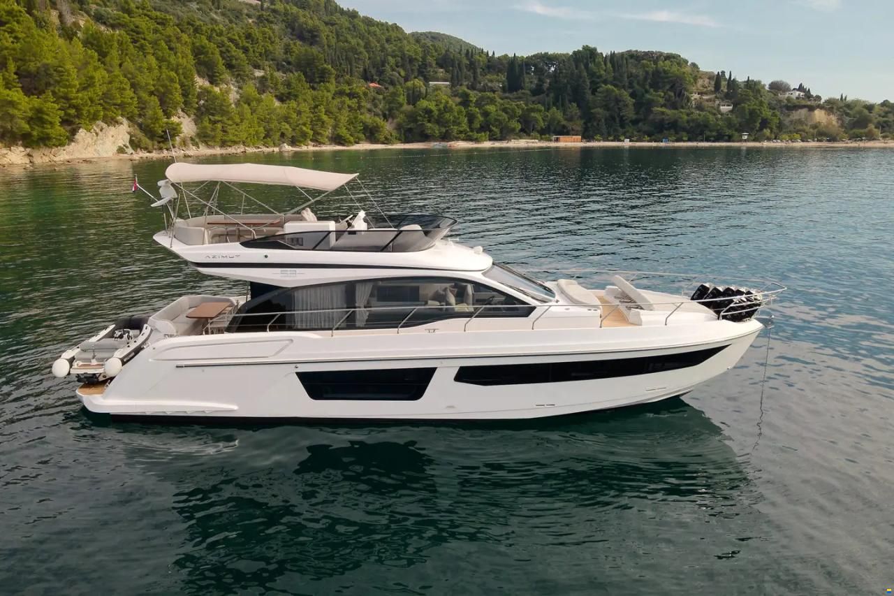 Azimut Fly 53