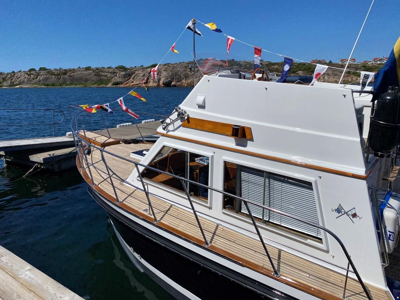 Island Gypsy 32